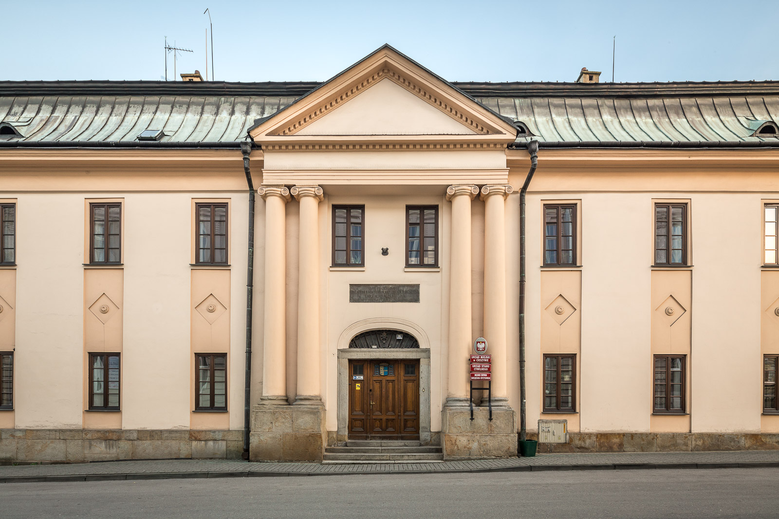 Urząd Miejski w Cieszynie, ul. Kochanowskiego 14