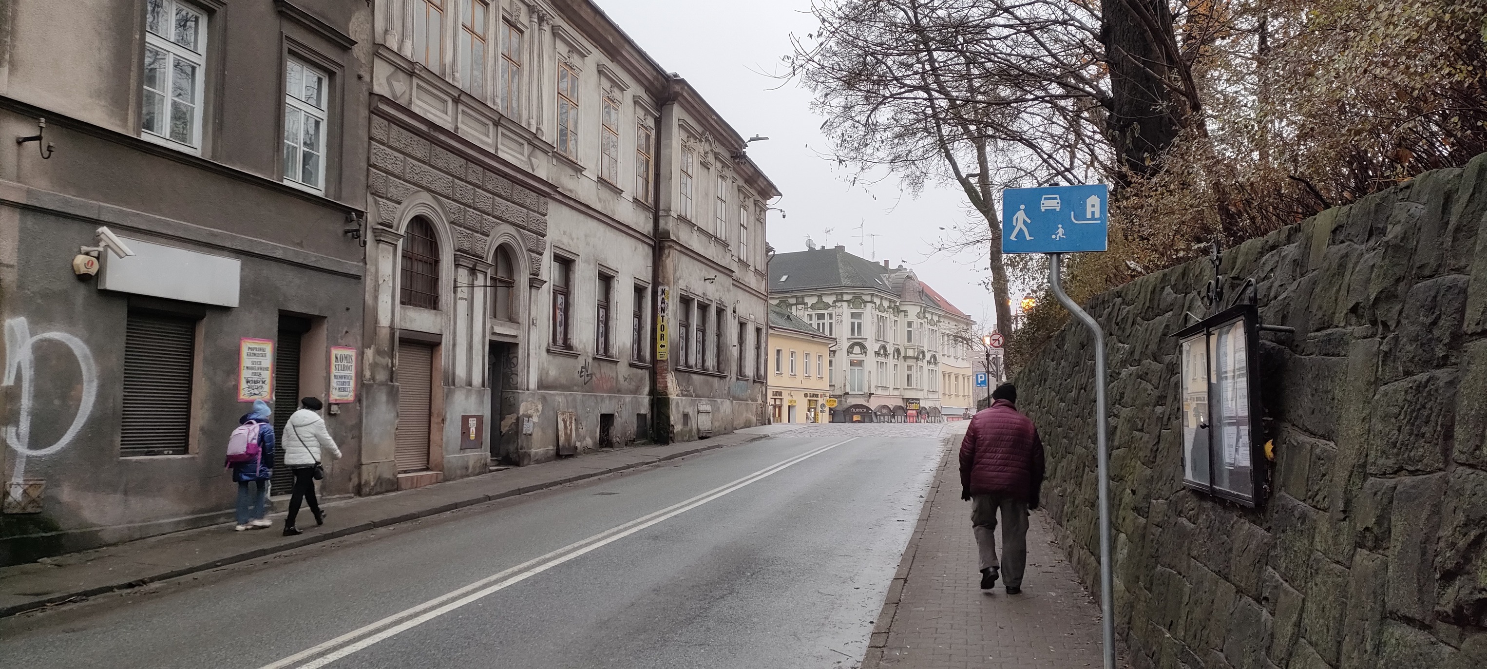 Ulica Zamkowa, widoczny znak