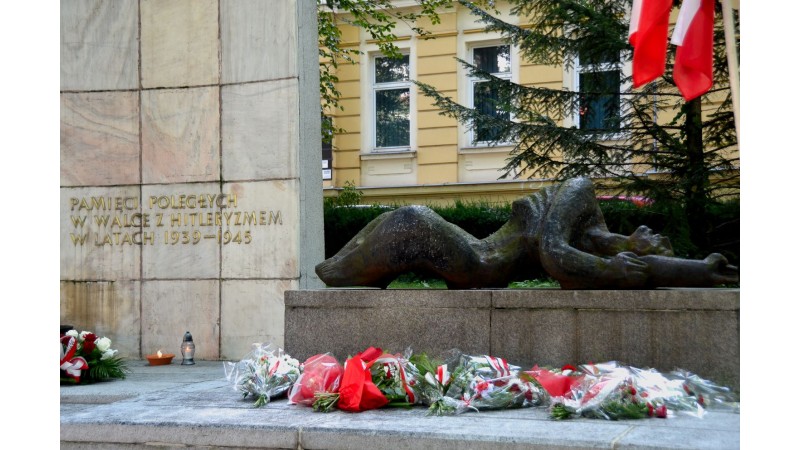 Pomnik Ofiar Hitleryzmu (mat. UM)